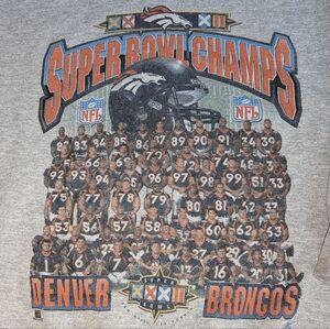 Denver Broncos 90s Superbowl Starter Sweatshirt Youth XL, Men's Sm, Ladies Med